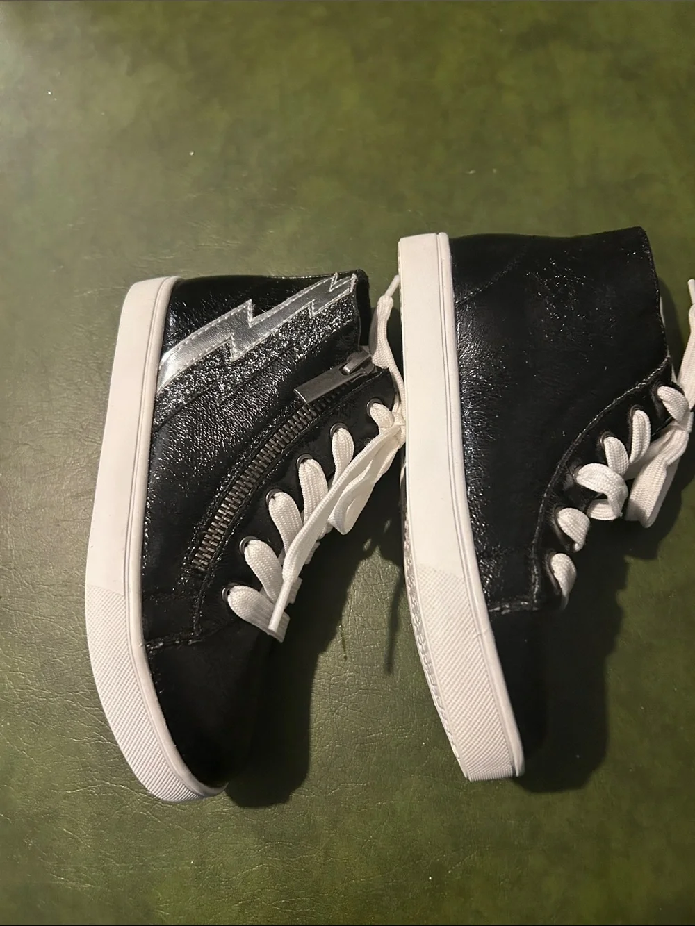 kidpik Black High-Top Sneakers with White Laces